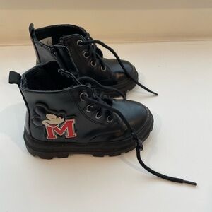 H&M Toddler Boots with Mickey Mouse, size 7.5
